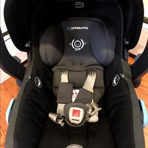 can mesa car seat be used without base
